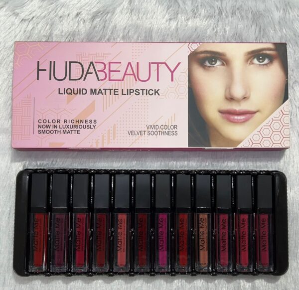 Mate Lipstick of Huda beauty